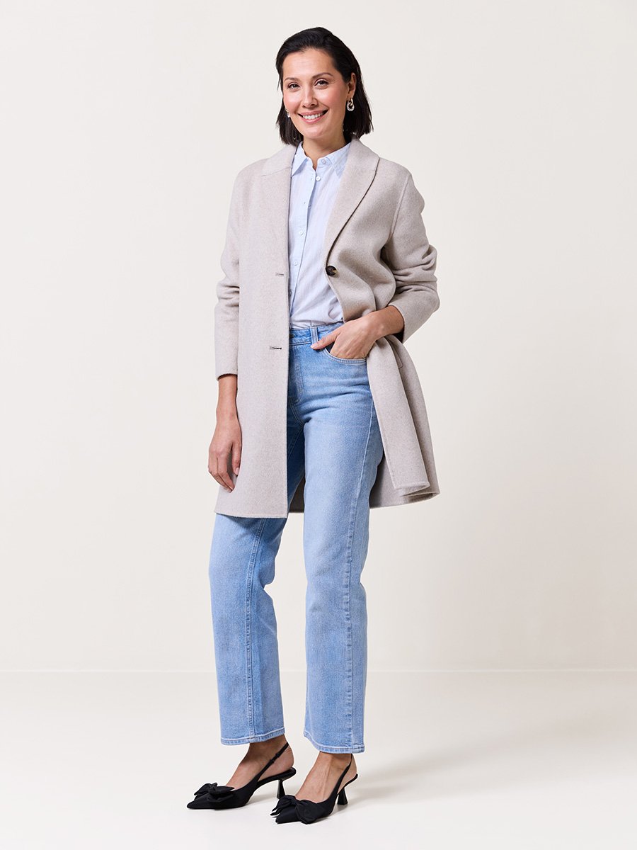 match_matchfashion_jakkeguide_vårjakker_dame_kåper.jpg