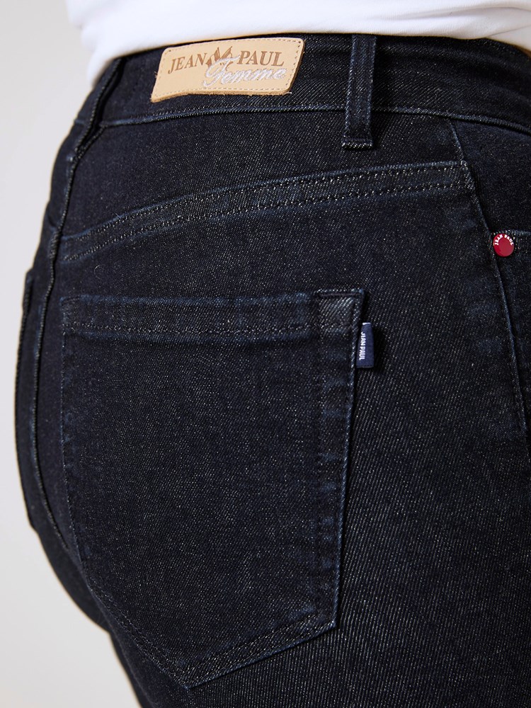 Ine straight jeans 7051644007651 122_D03_Ine straight jeans D03_Ine straight jeans D03 7500256.jpg_