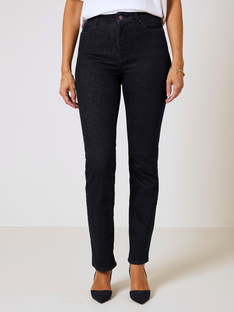 Ine straight jeans 7051644007651 128_D03_Ine straight jeans D03_Ine straight jeans D03 7500256.jpg_