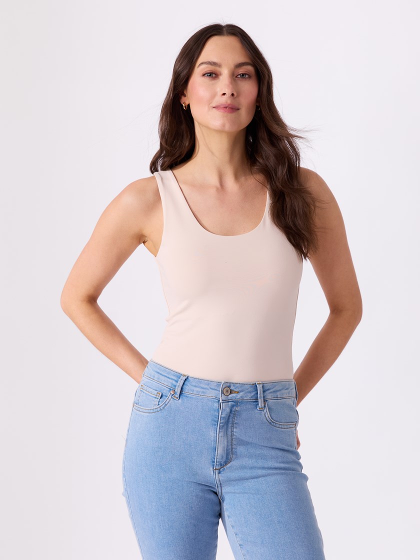 7506434 O0G 7051644483769_O0G_Helena singlet O0G.jpg_