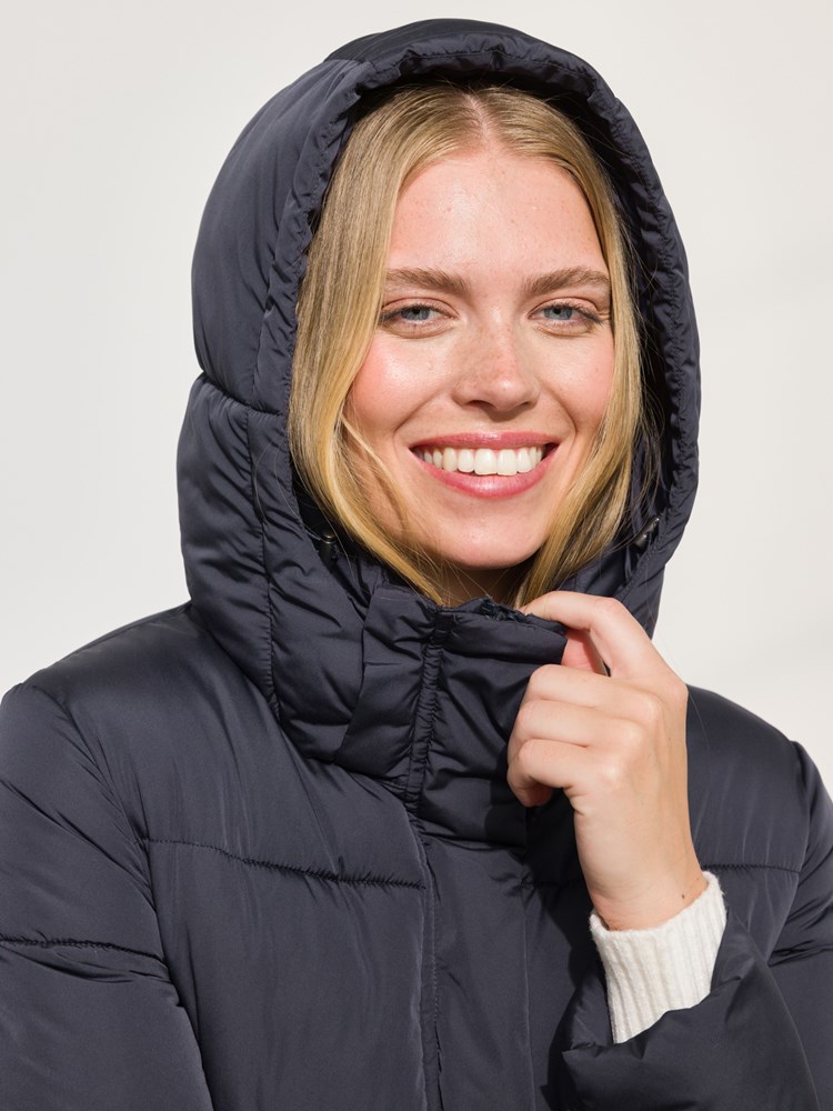 Pia jakke 7051644835155_4_f_Pia jakke EM1_Pia jakke EM1 7508660.jpg_