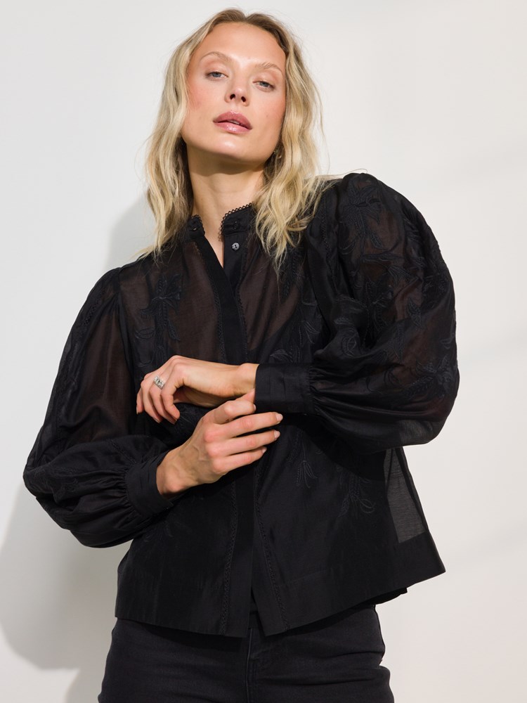Nia bluse 7051644852442_2_f_CAB_Nia bluse CAB_Nia bluse CAB 7508776.jpg_