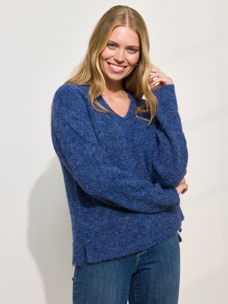 Kallie genser 7051644852862_2_f_Kallie genser EEK_Kallie genser EEK 7509456.jpg_