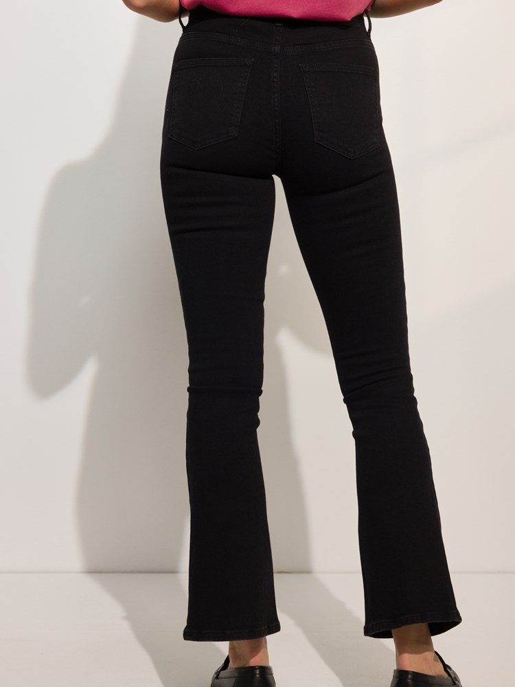 Sophia flared jeans 7051644864940_2_b_Sophia flared jeans DAI_Sophia flared jeans DAI 7509699.jpg_