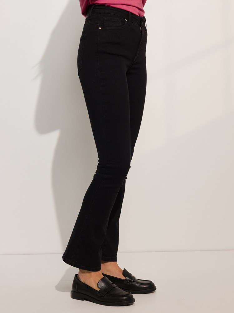 Sophia flared jeans 7051644864940_2_s_Sophia flared jeans DAI_Sophia flared jeans DAI 7509699.jpg_