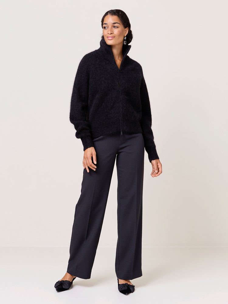 Carmela cardigan 7051644924828 37_Carmela cardigan CAB 7509812.jpg_