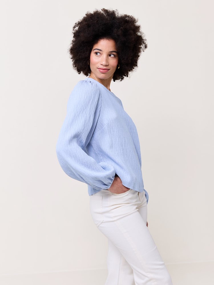 Evia bluse 7051645065520 20_Evia bluse ENS_Evia bluse ENS 7511155.jpg_