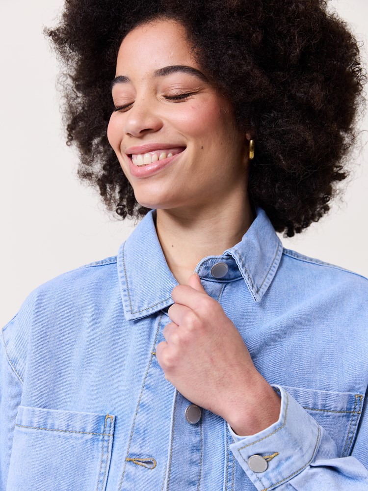 Estelle denimskjorte 7051645066596 265_DAC_Estelle denimskjorte DAC_Estelle denimskjorte DAC 7510208.jpg_