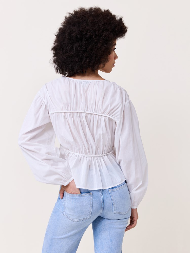 Nola bluse 7051645069399 42_Nola bluse O68_Nola bluse O68 7511258.jpg_