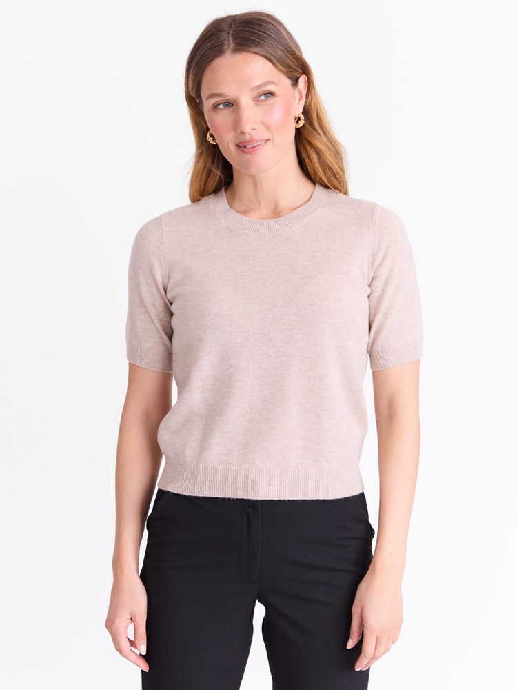 Vita merinotopp 7051645254887 6_AMA_Vita merinotopp AMA_Vita merinotopp AMA 7512595.jpg_