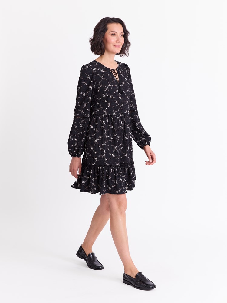 Elina kjole 7051645255303 11_Elina kjole ID2 7512568.jpg_