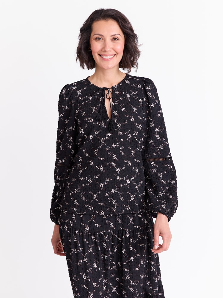 Elina bluse 7051645255846 4_ID2_Elina bluse ID2_Elina bluse ID2 7512600.jpg_