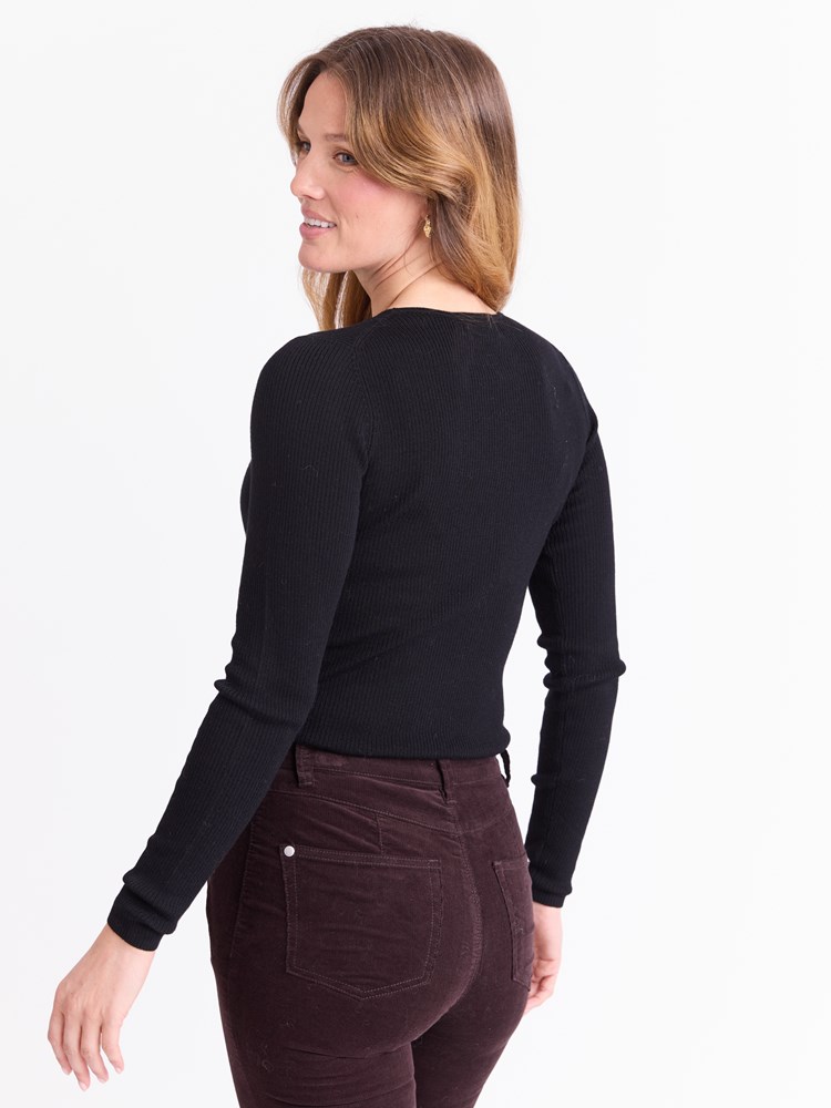 Susanne rundhals merinogenser 7051645256911 18_Susanne rundhals merinogenser ID2_Susanne rundhals merinogenser ID2 7512519.jpg_