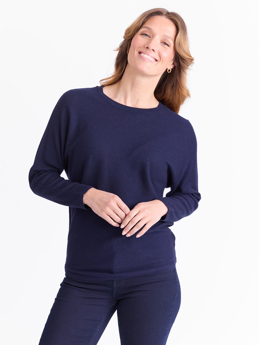 7512042 EM6 7051645257772 4_Mona genser EM6 7512042.jpg_