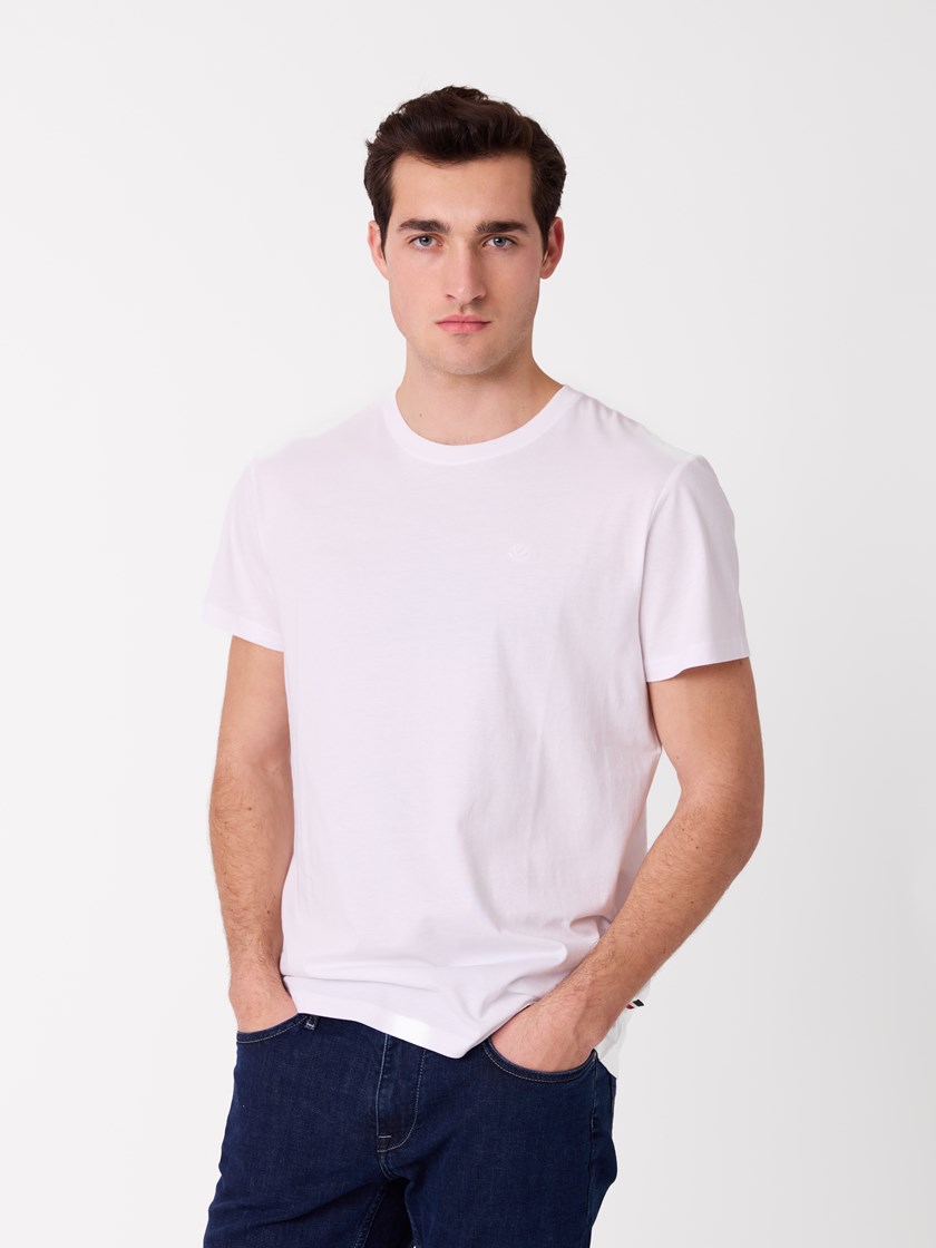 7513414 O68 7051645320278 12.jpg_