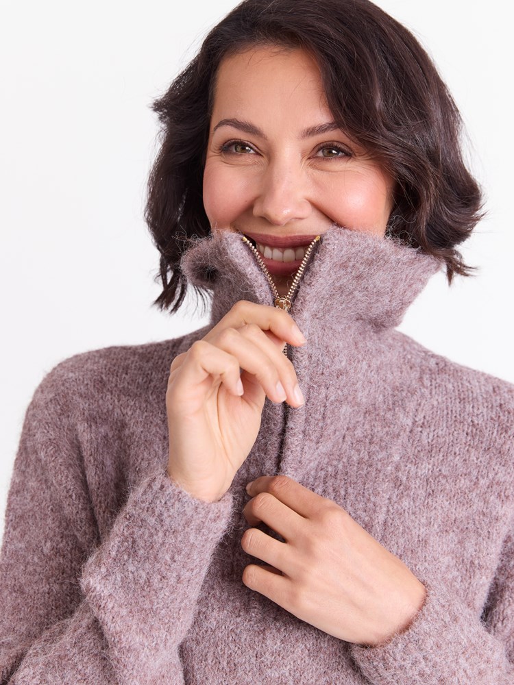 Kallie høyhalset genser 7051645322937 22_Kallie høyhalset genser AGP_Kallie høyhalset genser AGP 7512933.jpg_