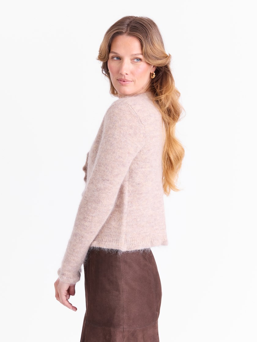 7513318 AMA 7051645336194 9_Frida cardigan AMA_Frida cardigan AMA 7513318.jpg_