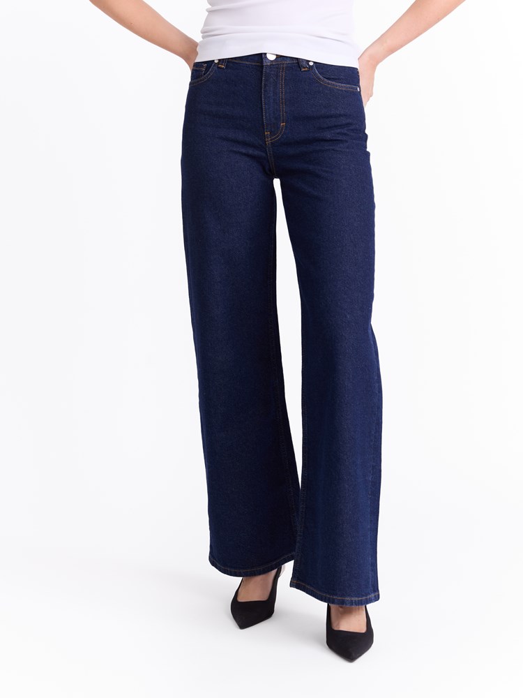 Estelle wide jeans 7051645349750 6_Estelle wide jeans EHJ 7512867.jpg_