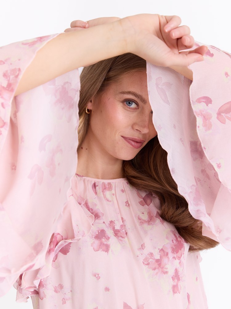 Arles bluse 7051645353344 23_Arles bluse O75 7512735.jpg_