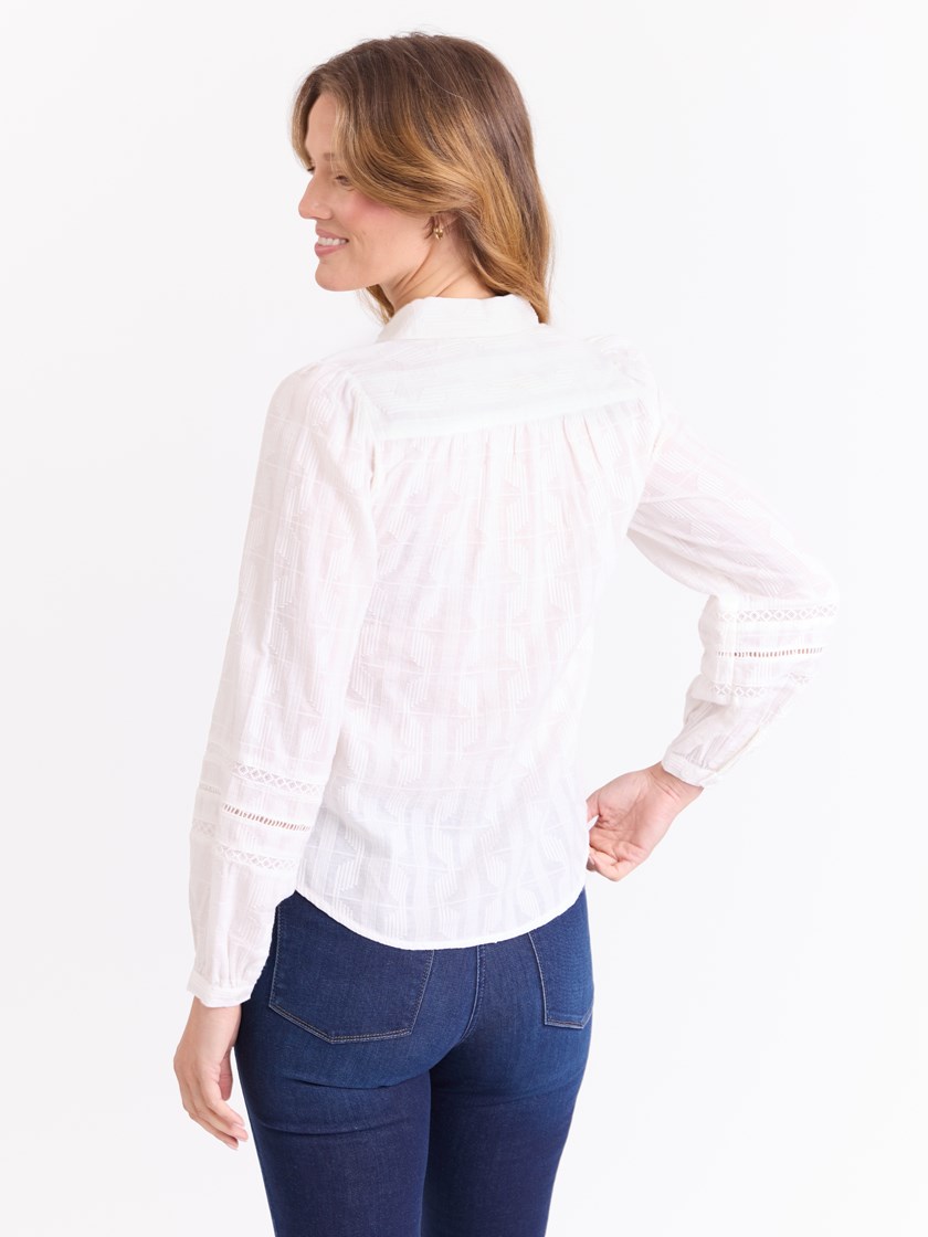 7512744 O79 7051645359100 17_Sienna bluse O79.jpg_