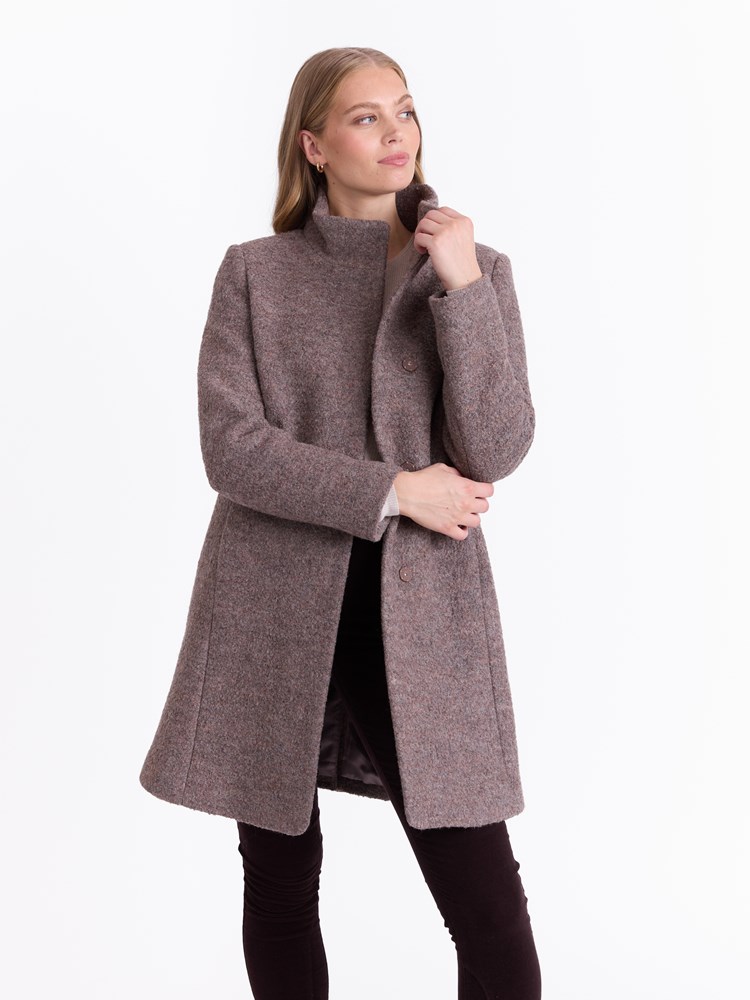 Marita boucle kåpe 7051645373304 2_Marita boucle kåpe AGP_Marita boucle kåpe AGP 7509983.jpg_