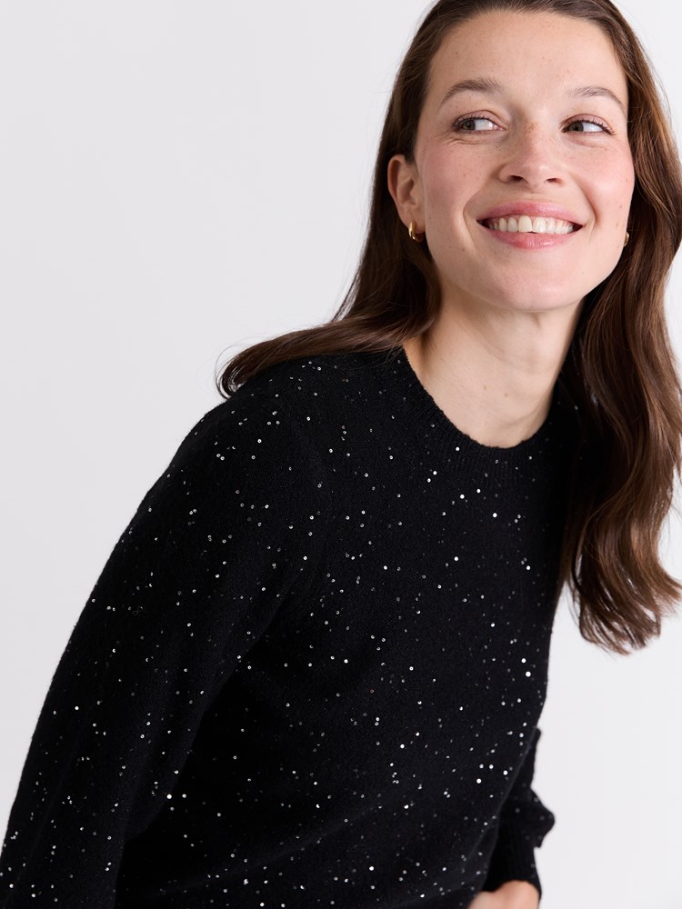 Sylvie genser 7051645406378_4_Sylvie genser ID2_Sylvie genser ID2 7513524.jpg_