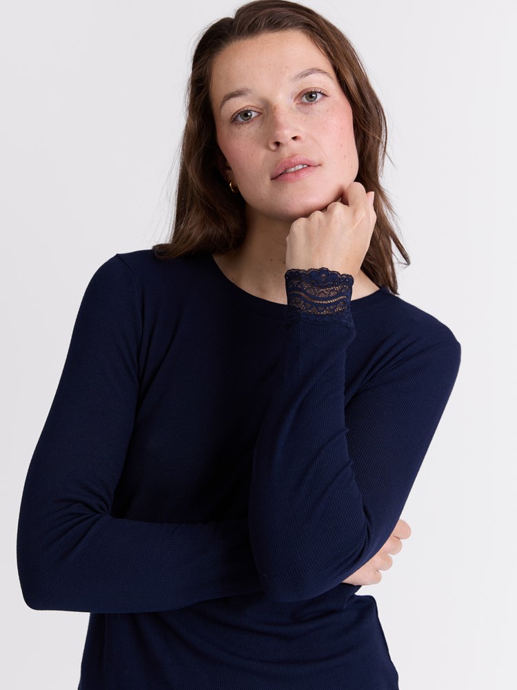 Melania pysjsett 7051645457011 13_Melania pysjsett EM1_Melania pysjsett EM1 7509988.jpg_