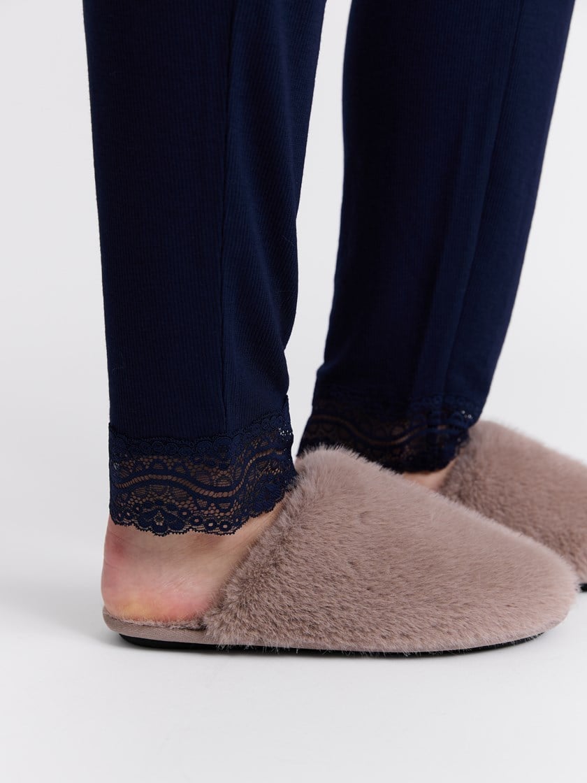 7509988 EM1 7051645457011 18_Melania pysjsett EM1.jpg_