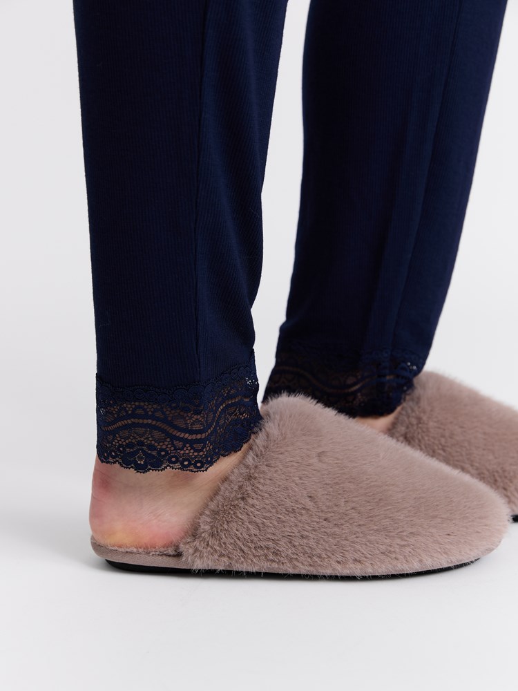 Melania pysjsett 7051645457011 18_Melania pysjsett EM1_Melania pysjsett EM1 7509988.jpg_