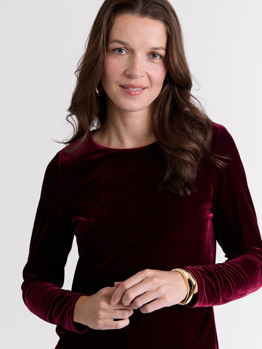 7514302 MWH 7051645457219 22_Cara velourtopp MWH_Cara velourtopp MWH 7514302.jpg_