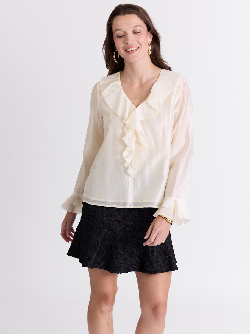 7512911 O79 7051645462824 3_O79_Mya bluse O79.jpg_