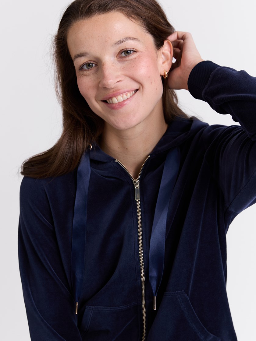 7513634 EM1 7051645463050 14_Alda hettejakke EM1.jpg_