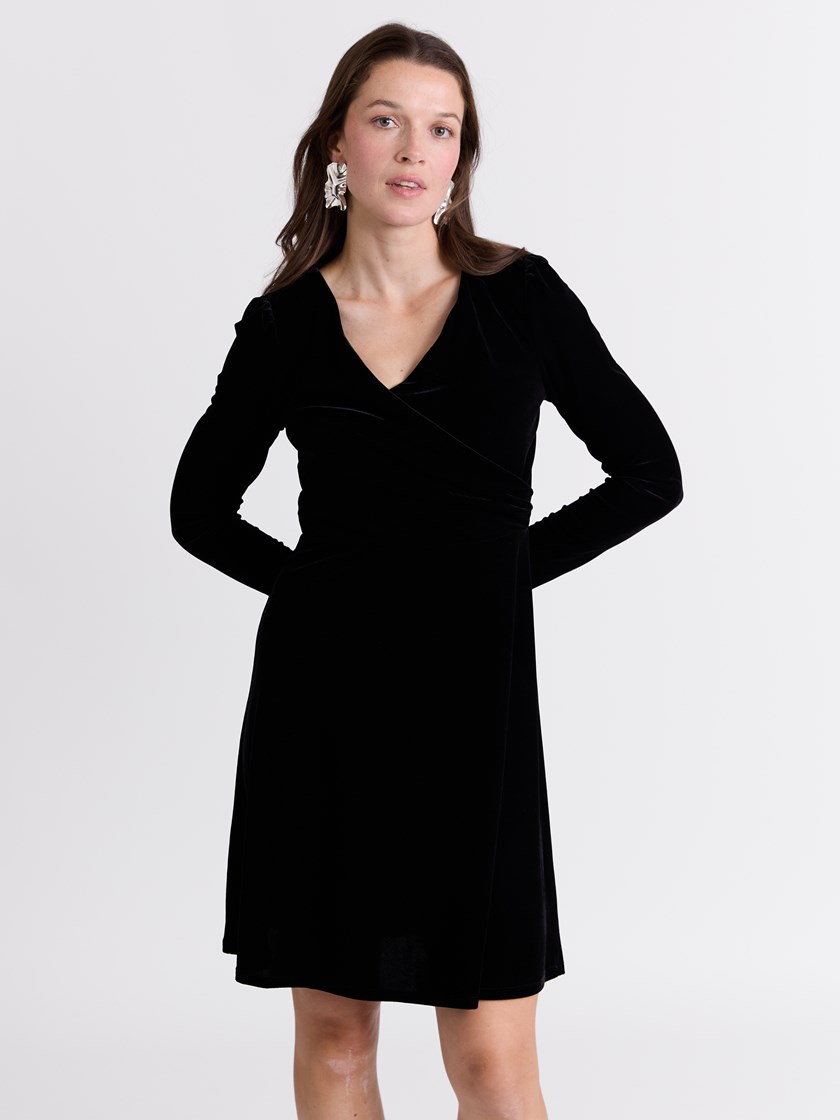 7513966 ID2 7051645469724 20_Camelia velourkjole ID2.jpg_