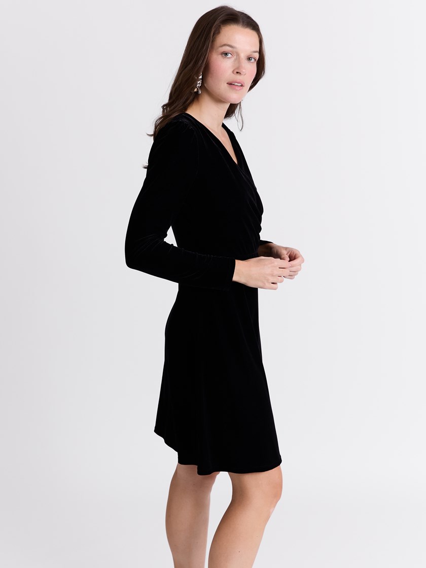 7513966 ID2 7051645469724 25_Camelia velourkjole ID2.jpg_