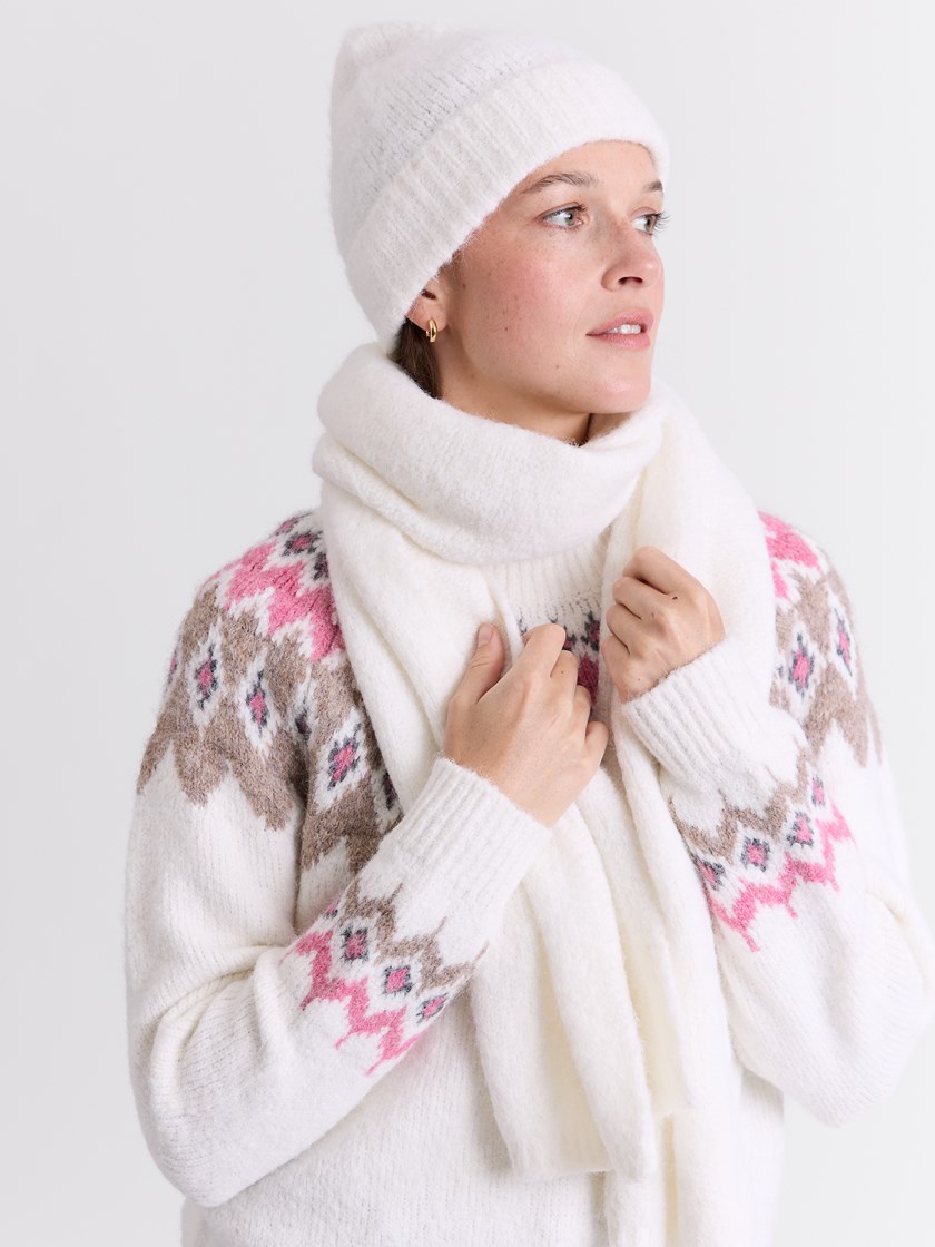 7513864 O79 7051645476579 19_O79_Kallie lue sett O79.jpg_