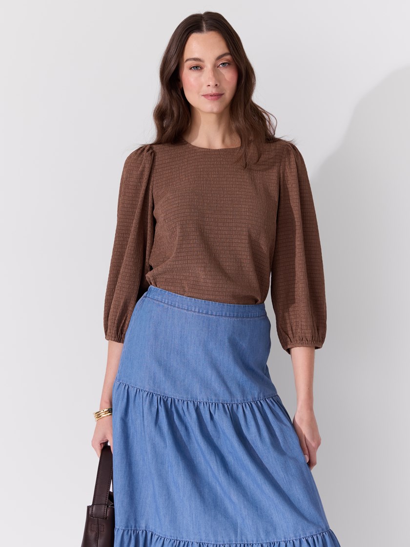 7514629 AEY 7051645479365 3_AEY_Ally topp AEY.jpg_