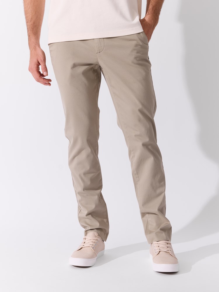 Lorenzo chino 7051645488626 13_Lorenzo chino ADO.jpg_