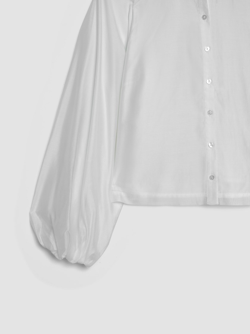 7514829 O68 7051645527738 2_O68_Stella bluse O68.jpg_