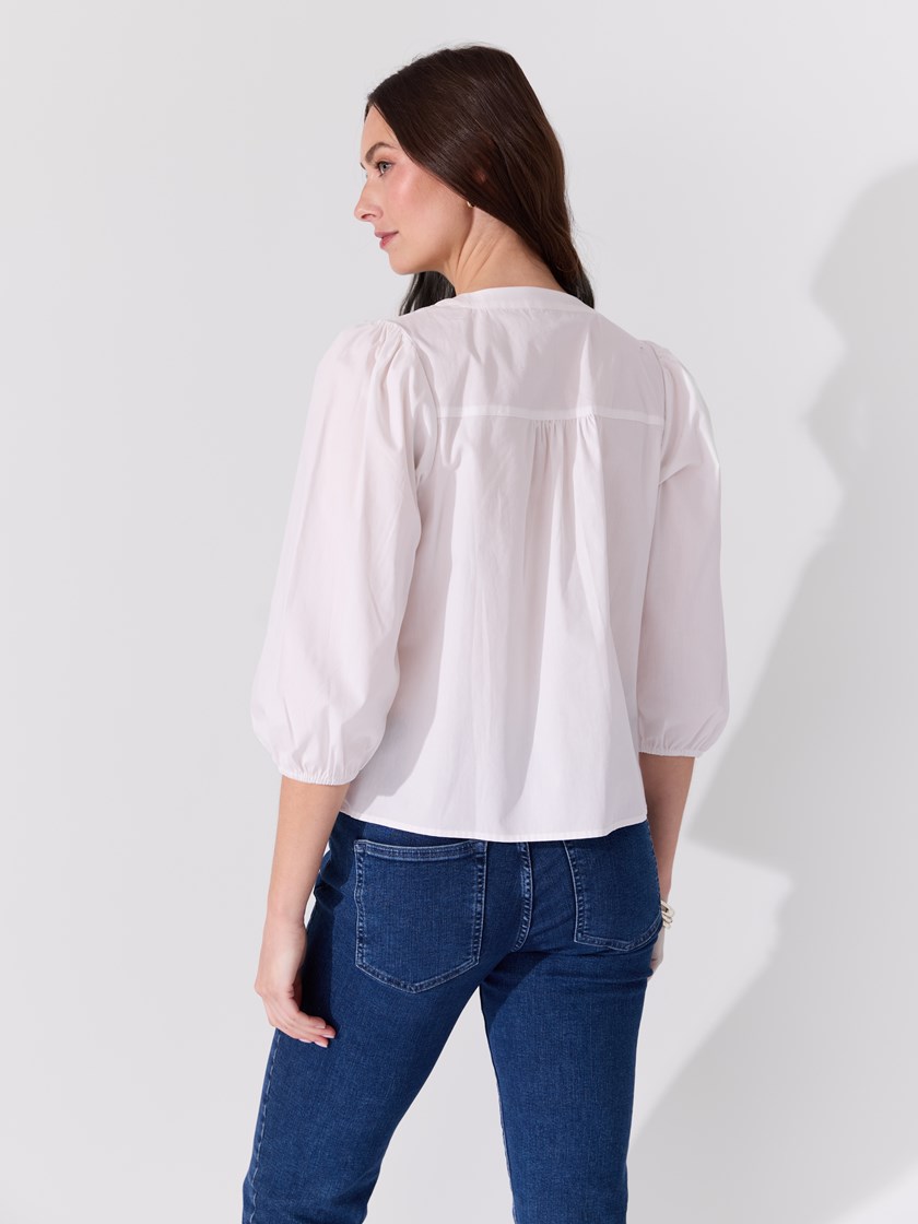 7514880 O79 7051645535092 12_Malin bluse O79.jpg_