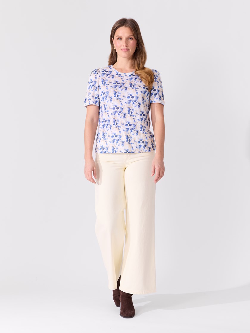 7515373 T24 7051645538468 2_T24_Ellen printet lintopp T24.jpg_