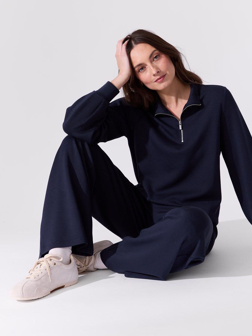 7513616 EM1 7051645539410_EM1_Laurel genser EM1.jpg_