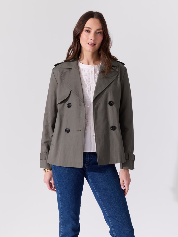 Mila kort trenchcoat 7051645539687 15_Mila kort trench R31_Mila kort trenchcoat R31.jpg_