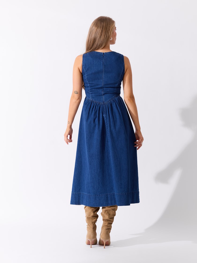 7515077 DAA 7051645547736 27.jpg_