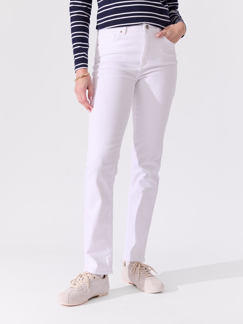 7514047 O68 7051645576729 11_Sophia straight jeans O68.jpg_