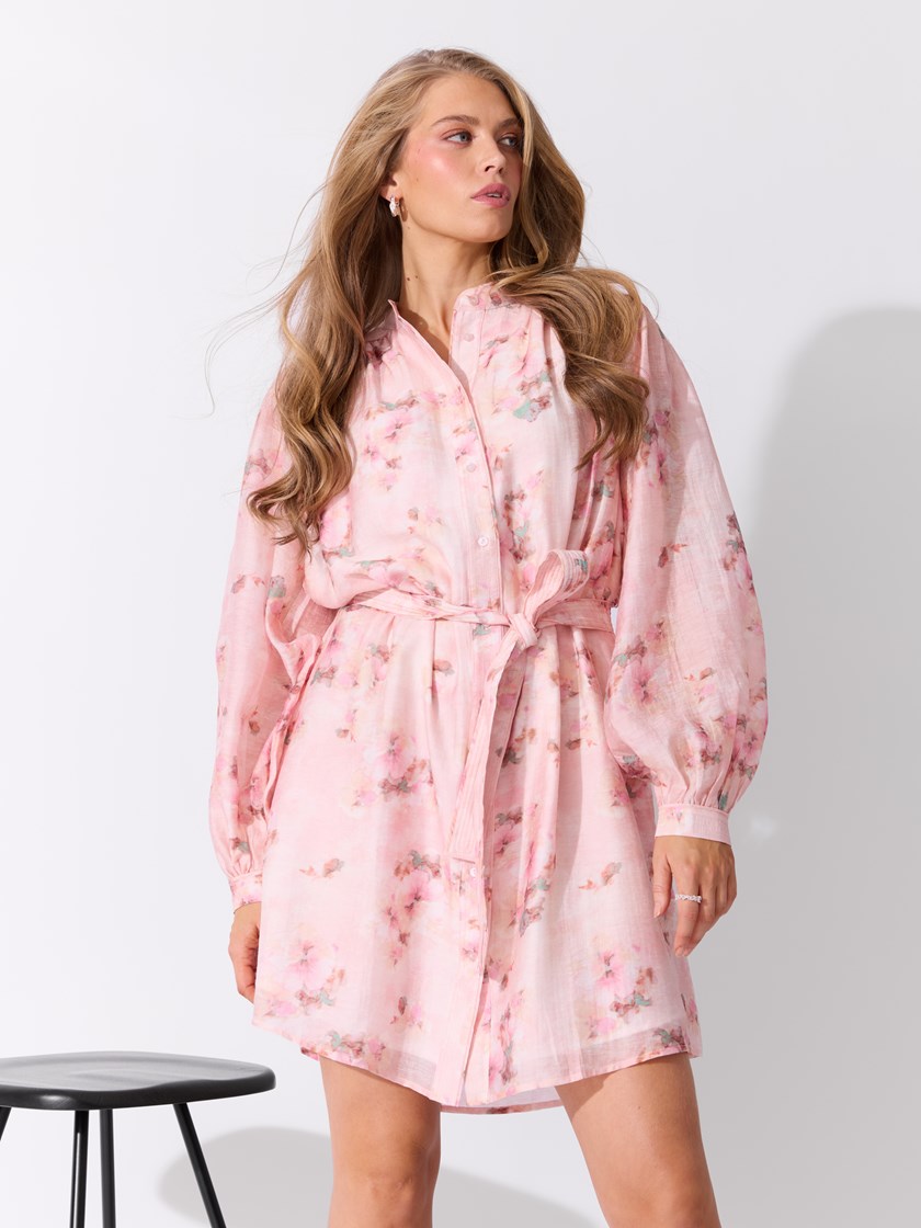 7515362 MLC 7051645589644 23_MLC_Elessar blomster kjole MLC.jpg_