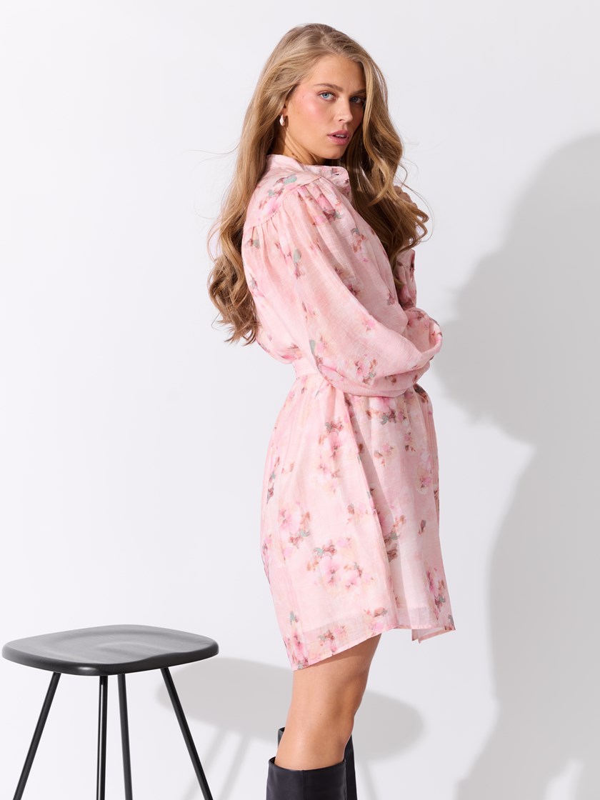 7515362 MLC 7051645589644 34_MLC_Elessar blomster kjole MLC.jpg_