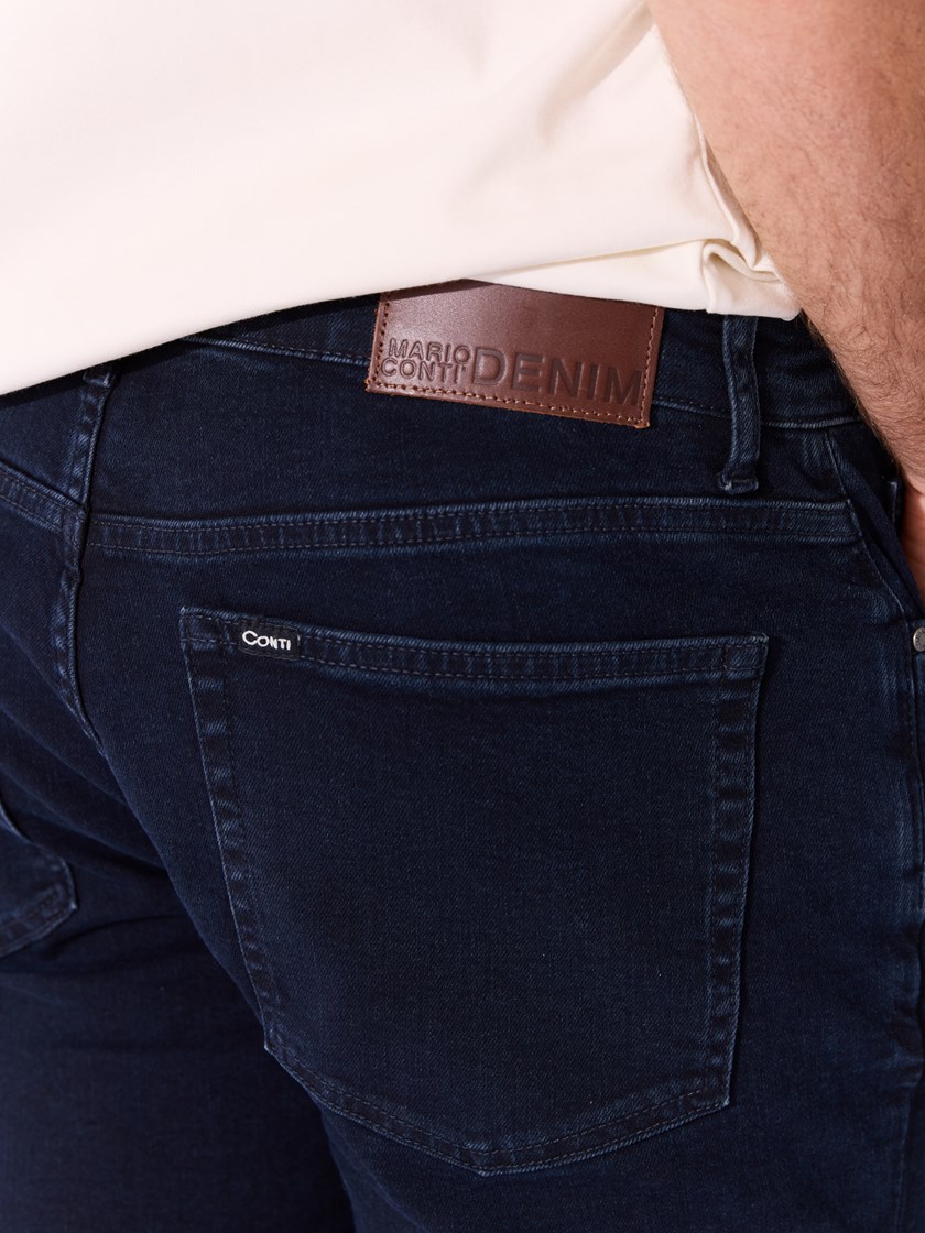 7515481 D05 7051645615626 27_Steve blueblack jeans D05.jpg_