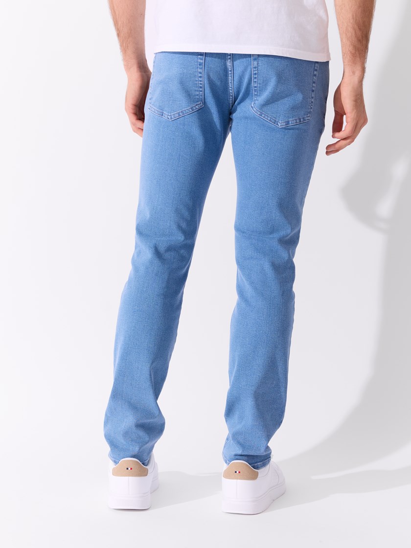 7515482 DAE 7051645615817 18_Steve blue stretch jeans DAE.jpg_