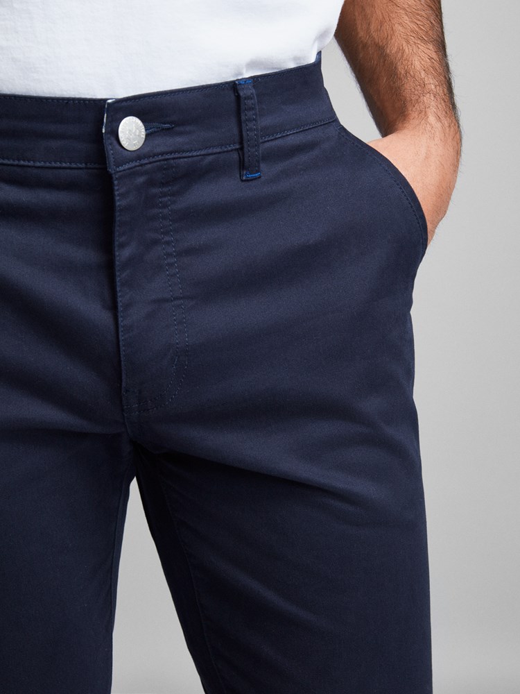 Brian Stretch Chino 7206896_EM6JEAN PAUL_Noos_DETAILS_Brian Stretch Chino EM6.jpg_