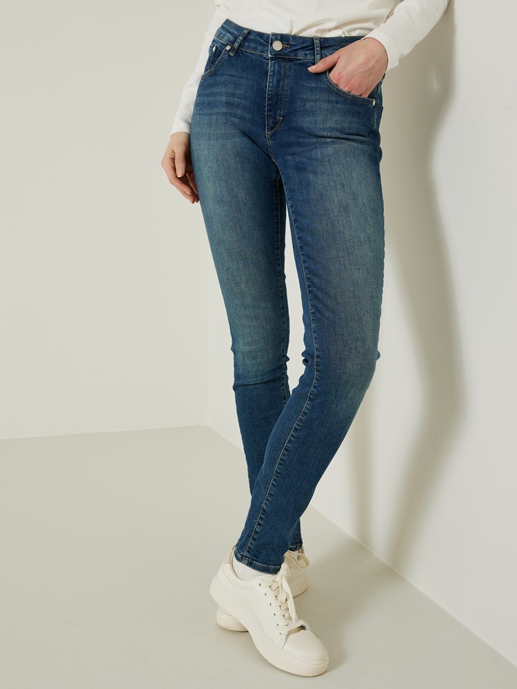 Sabine Denim Stretch Jeans 7229937_D06-JEANPAUL-NOS-Modell-Front_5520_Sabine Denim Stretch Jeans D06_Sabine Denim Stretch Jeans D06 7229937.jpg_Front||Front